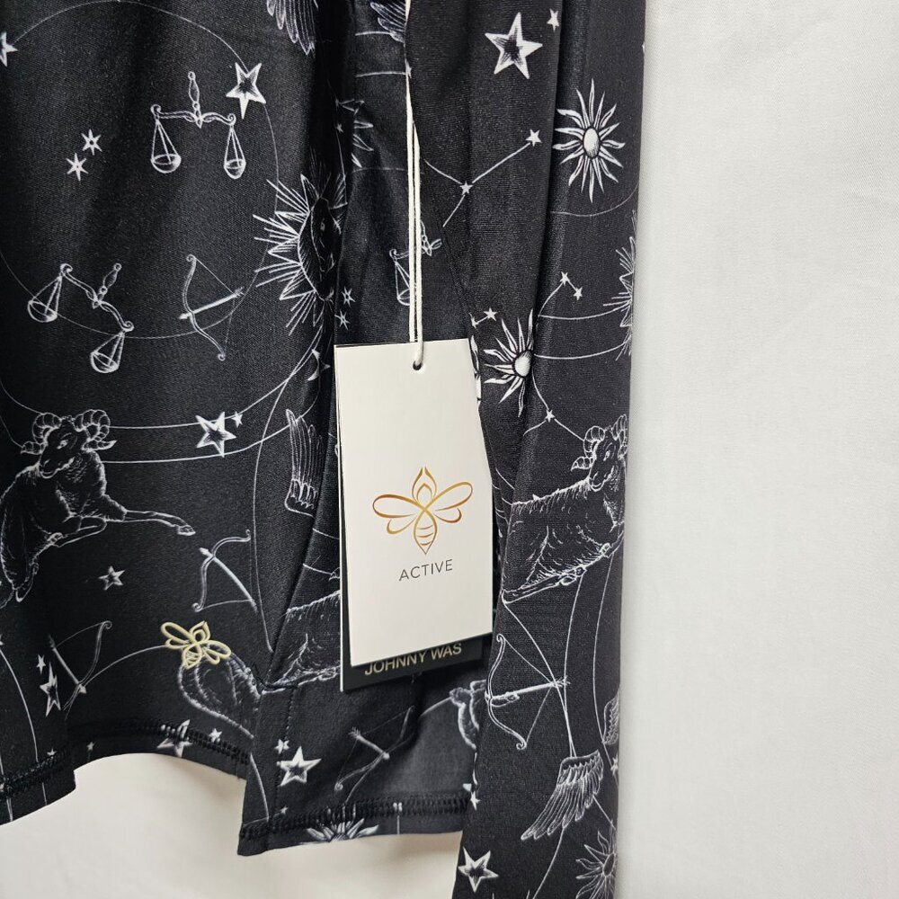 Johnny Was Active Bijou Long Sleeve Flyaway Back Top Tee Women Size L Black - Picture 15 of 16